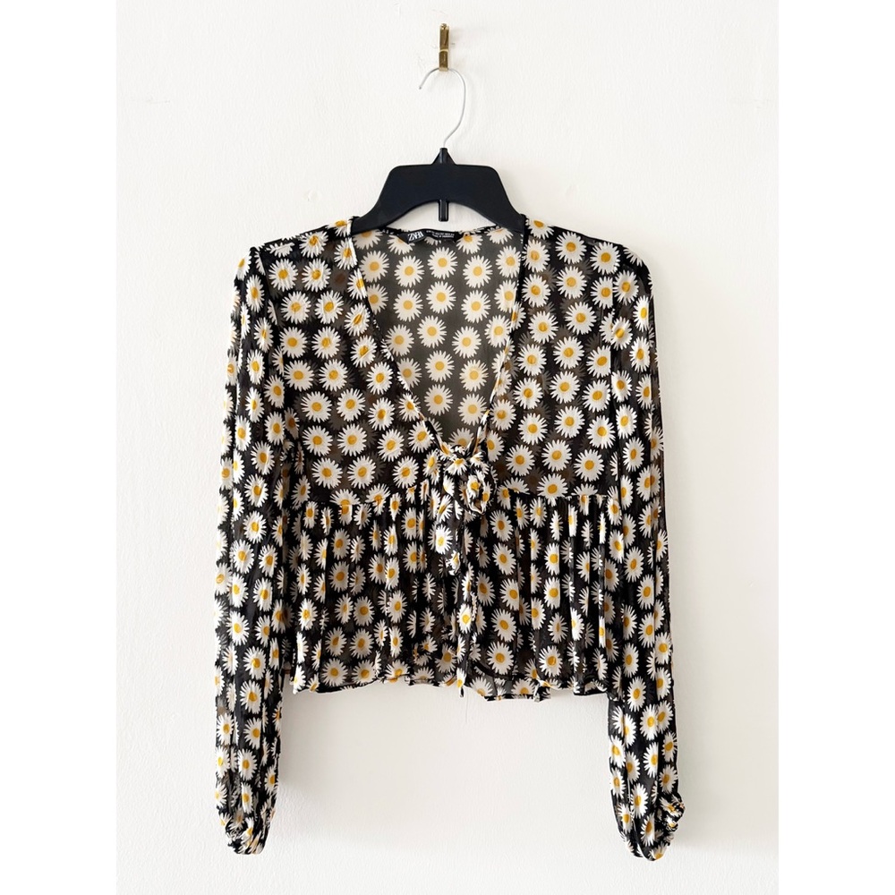Zara Daisy Print Cropped Long Sleeve Semi Sheer Blouse Size XS - Picture 2 of 8